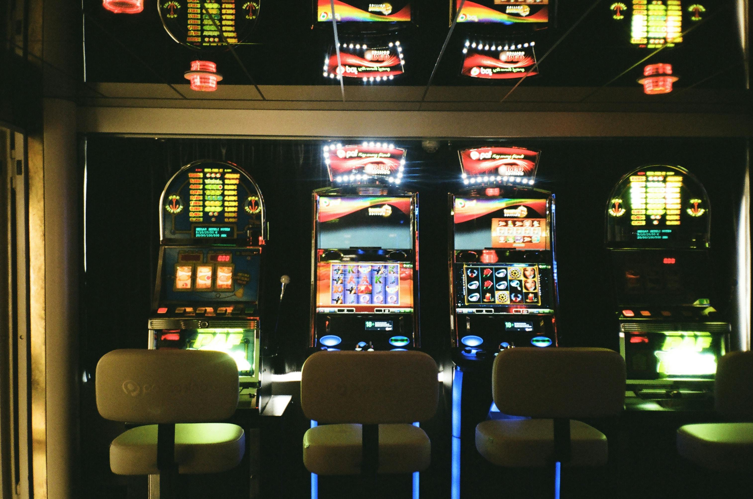 responsible gaming guidance on bed 111 for adults only 18 plus users